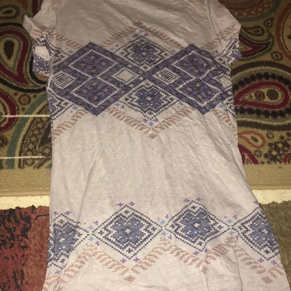 Tee - Picture 4 of 5